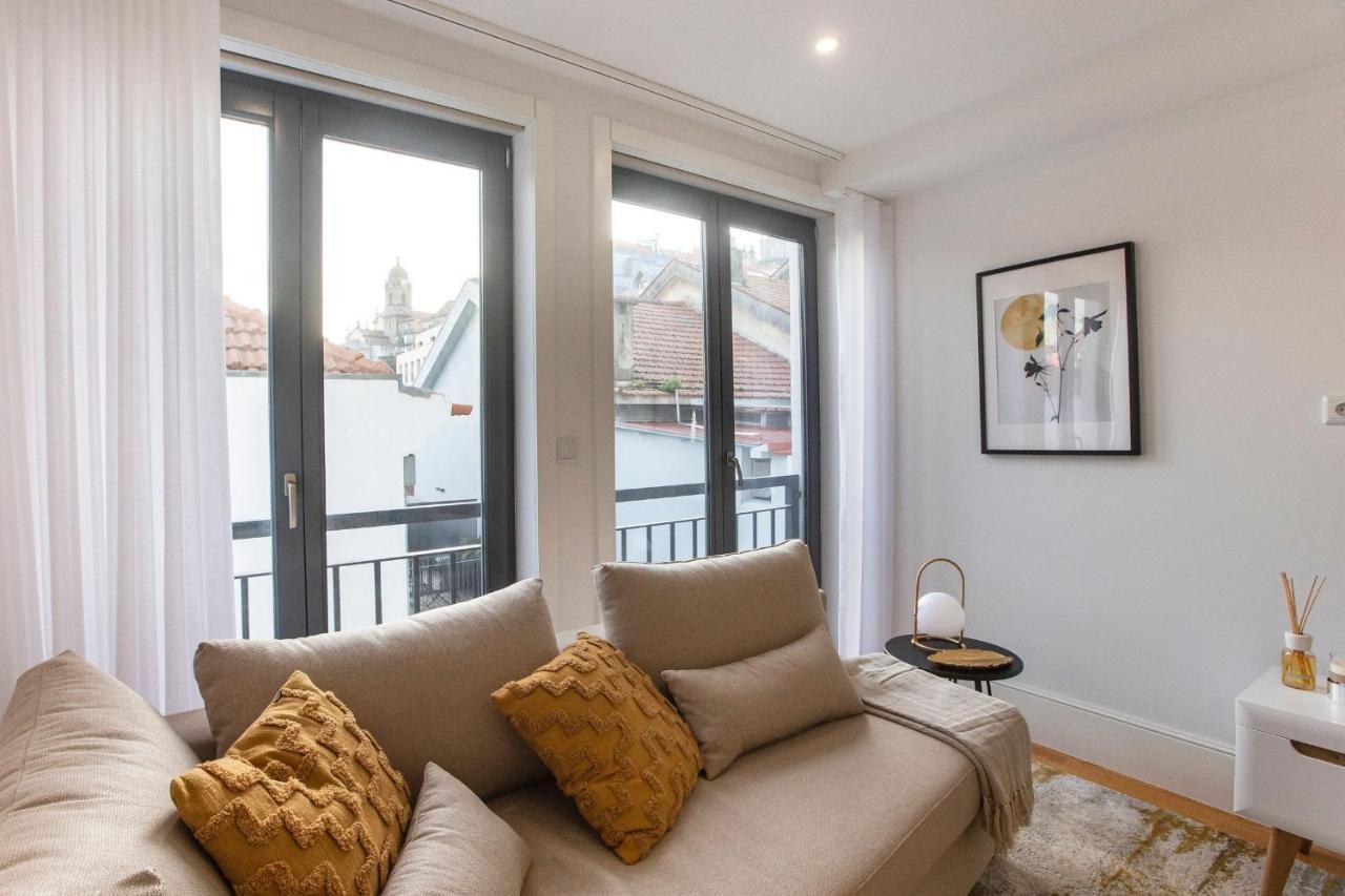 City Center 2Br Flat W/ Ac By Lovelystay Порто Екстериор снимка