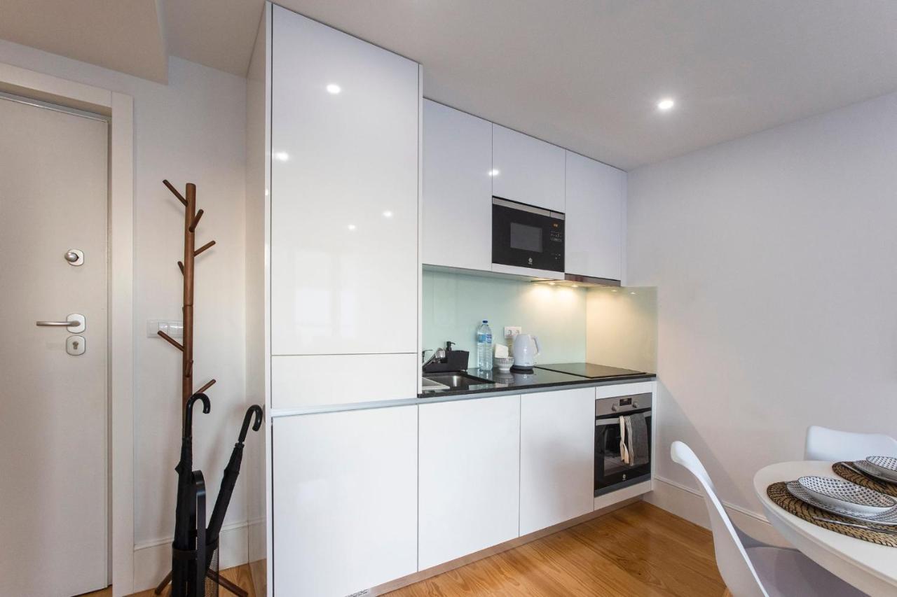 City Center 2Br Flat W/ Ac By Lovelystay Порто Екстериор снимка