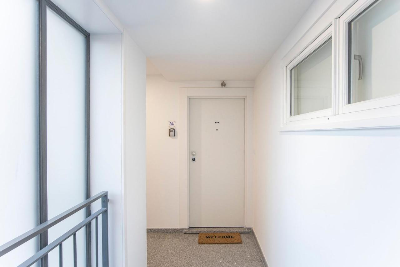 City Center 2Br Flat W/ Ac By Lovelystay Порто Екстериор снимка